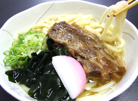 豚なんこつうどん