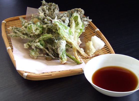 山菜の天ぷら